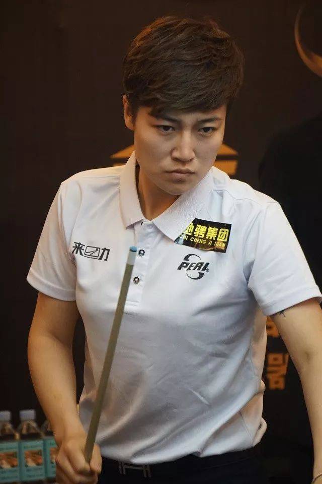 篮下屏障 篮下屏障