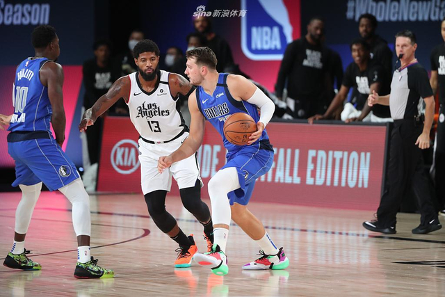 的友谊赛中 的友谊赛中