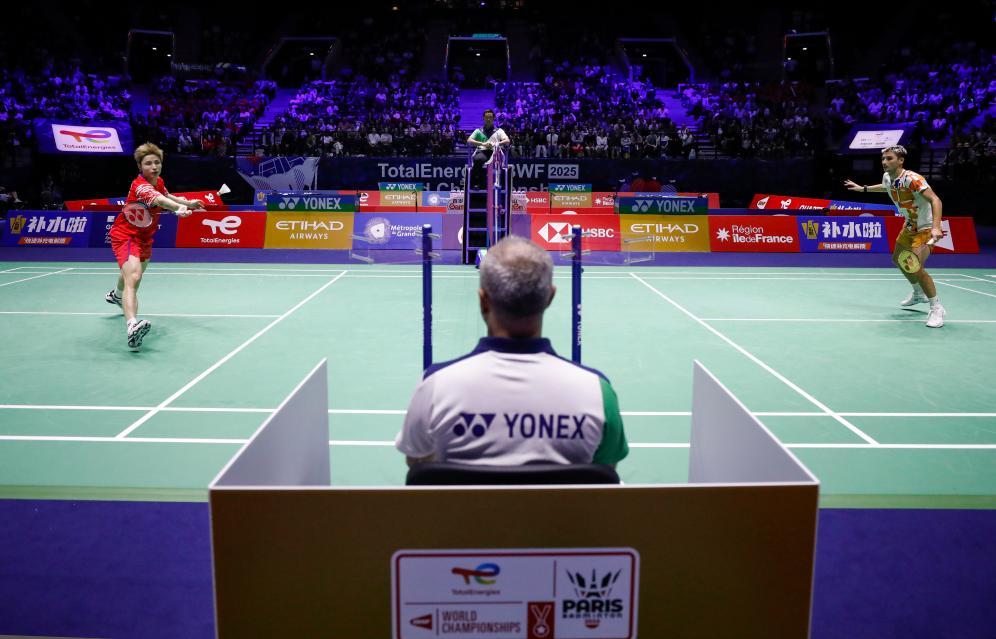 最终以一枚 最终以一枚